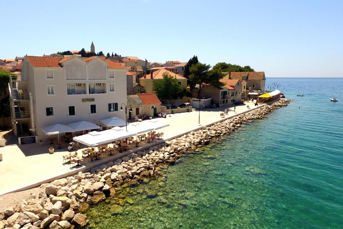 Guest House Adria 2 Primošten Eksteriør bilde